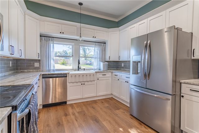 6025 Mountain View Road, Taylors, SC 29687