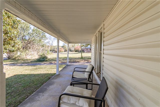 6025 Mountain View Road, Taylors, SC 29687