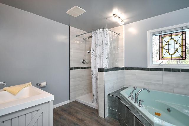 176 4 Mile Road Nw, Alpine Twp, MI 49321