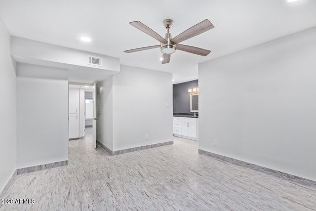 4950 N MILLER Road 100, Scottsdale, AZ 85251