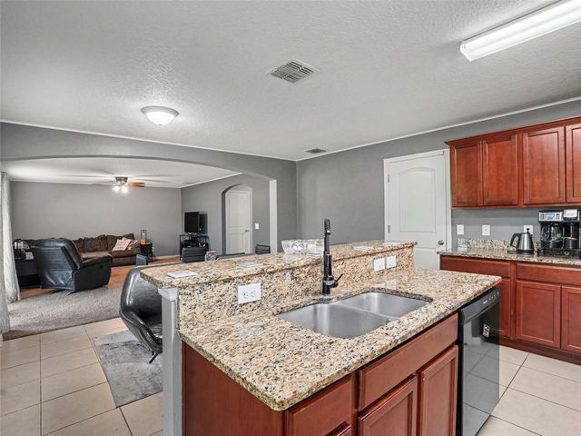 5660 ELSINORE WAY, Lakeland, FL 33805