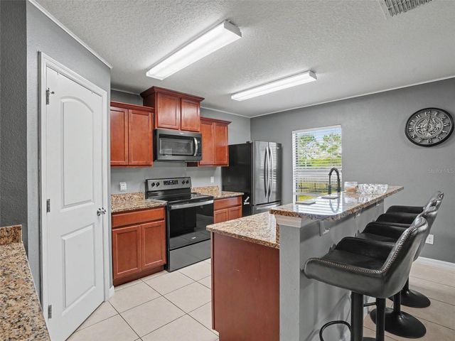 5660 ELSINORE WAY, Lakeland, FL 33805