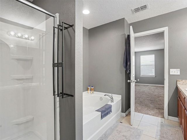 5660 ELSINORE WAY, Lakeland, FL 33805