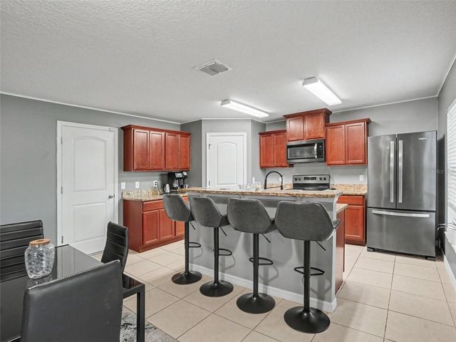 5660 ELSINORE WAY, Lakeland, FL 33805