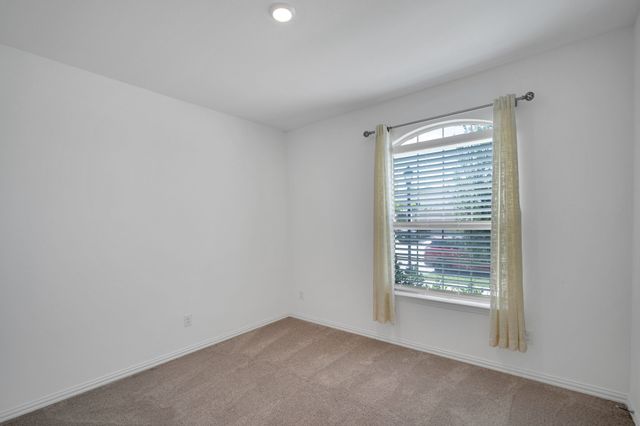 3240 Apple Creek Avenue, Crandall, TX 75114