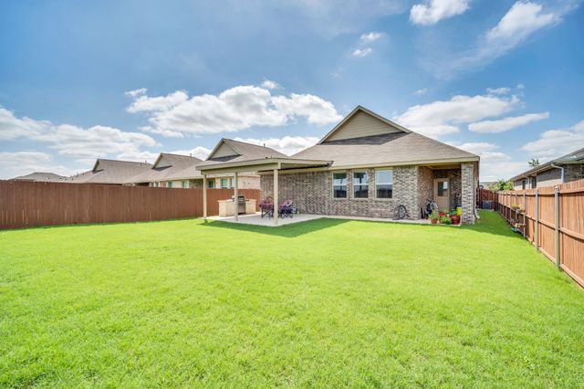 3240 Apple Creek Avenue, Crandall, TX 75114