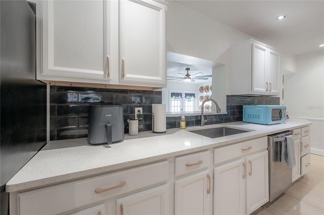 1304 W BOGIE DRIVE, Tampa, FL 33612