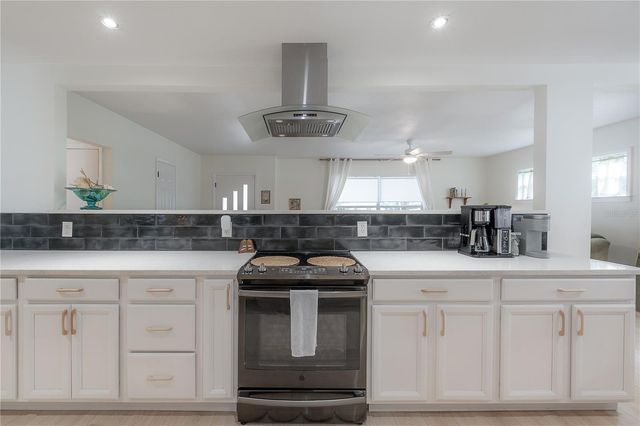 1304 W BOGIE DRIVE, Tampa, FL 33612