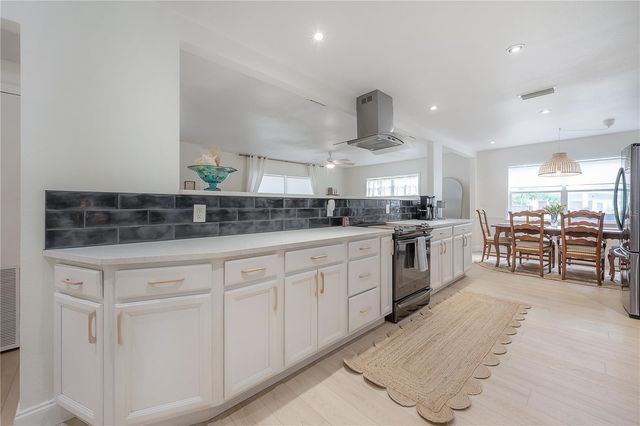 1304 W BOGIE DRIVE, Tampa, FL 33612