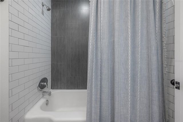 1304 W BOGIE DRIVE, Tampa, FL 33612