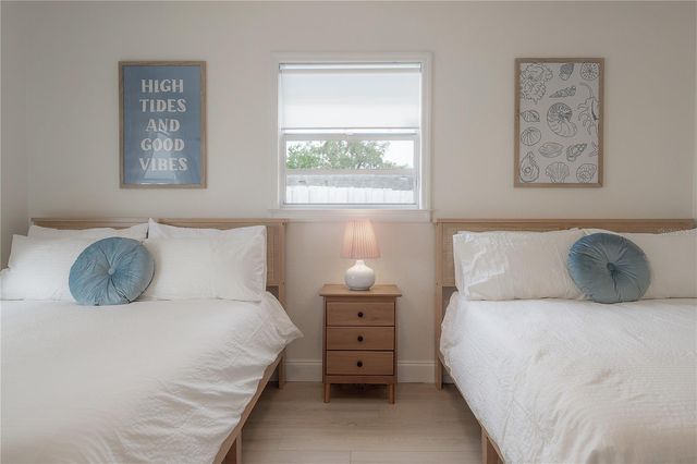 1304 W BOGIE DRIVE, Tampa, FL 33612