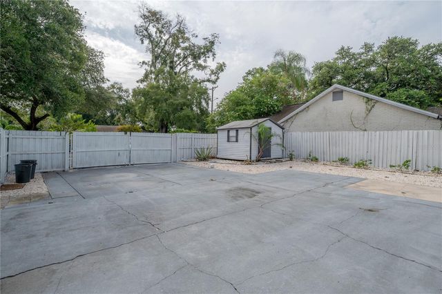 1304 W BOGIE DRIVE, Tampa, FL 33612