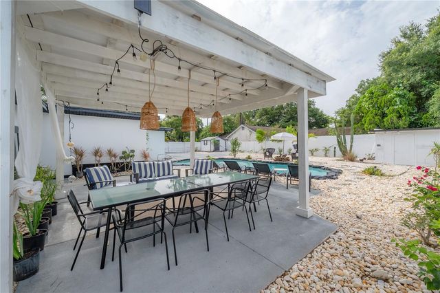 1304 W BOGIE DRIVE, Tampa, FL 33612