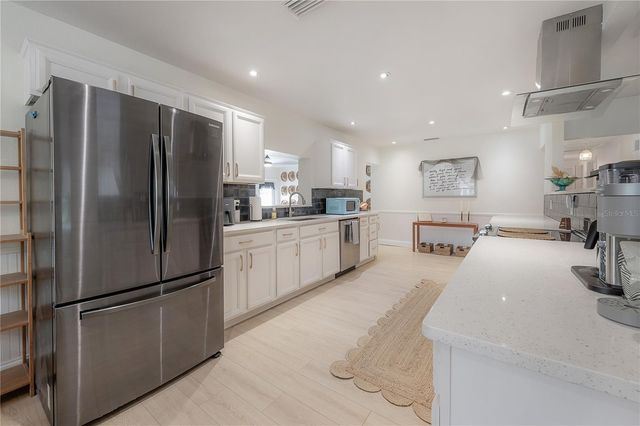 1304 W BOGIE DRIVE, Tampa, FL 33612