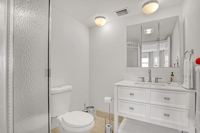 28 Yacht Club Drive 409, North Palm Beach, FL 33408