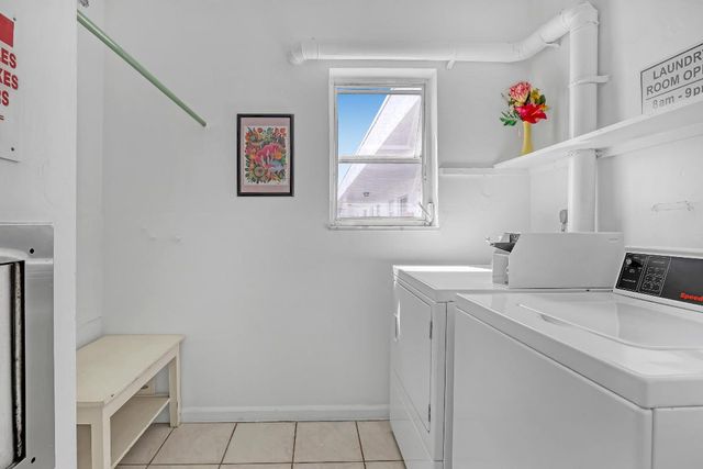 28 Yacht Club Drive 409, North Palm Beach, FL 33408