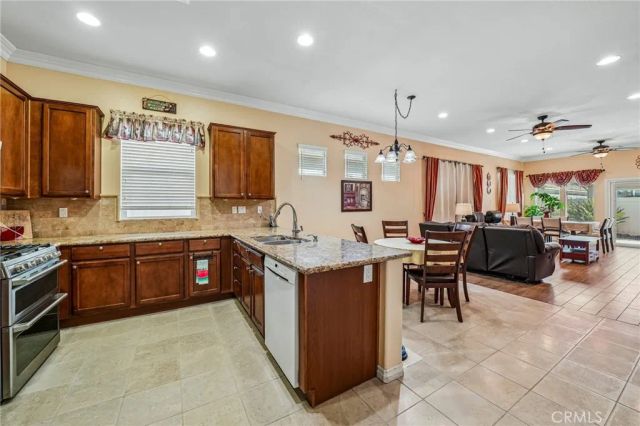 5551 Corte Fiesta, Hemet, CA 92545