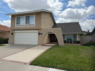 2860 E Hempstead, Anaheim, CA 92806