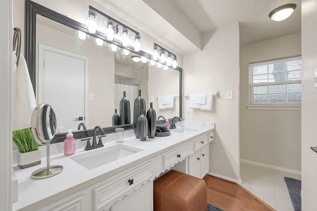 607 Shenandoah Drive, Shenandoah, TX 77381