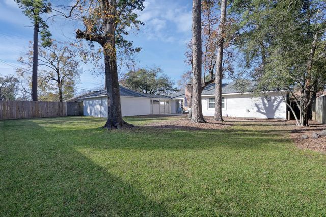 607 Shenandoah Drive, Shenandoah, TX 77381