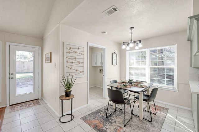 607 Shenandoah Drive, Shenandoah, TX 77381