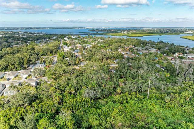 33RD STREET E, Bradenton, FL 34208