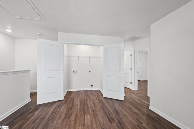 6072 Mason Tucker Drive, Inman, SC 29349