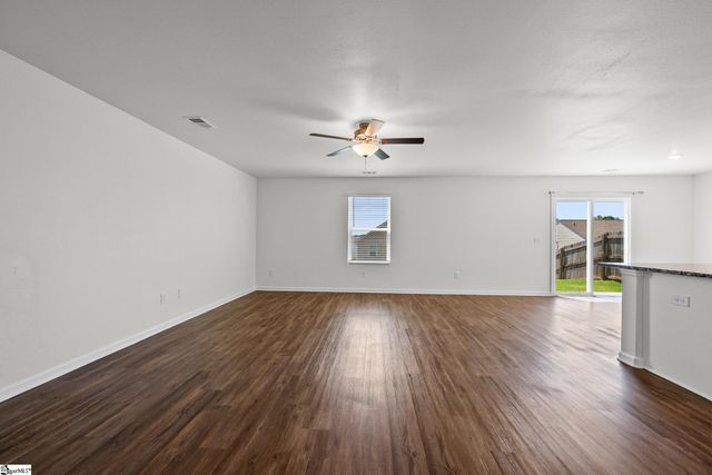 6072 Mason Tucker Drive, Inman, SC 29349