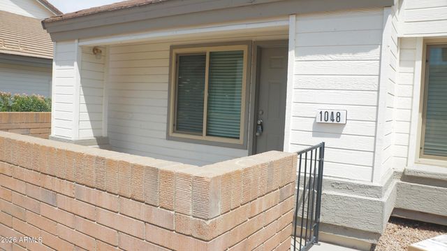 2201 N COMANCHE Drive 1048, Chandler, AZ 85224