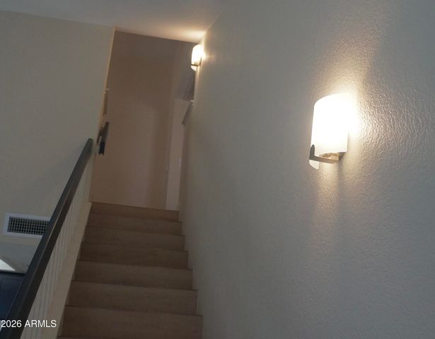 2201 N COMANCHE Drive 1048, Chandler, AZ 85224