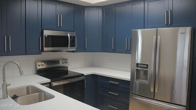 2201 N COMANCHE Drive 1048, Chandler, AZ 85224