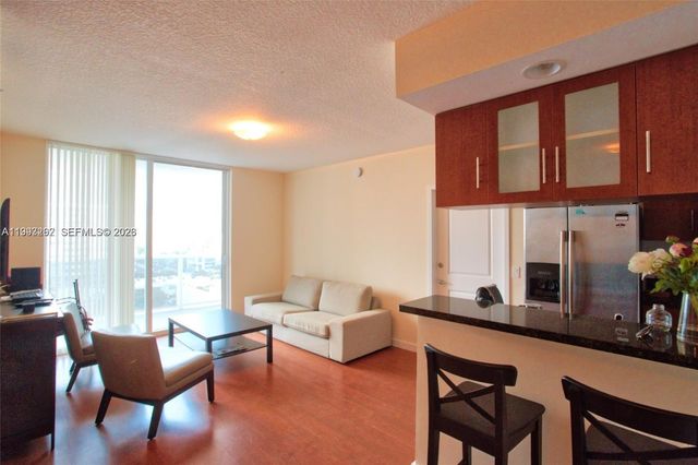 601 NE 23rd St 1004, Miami, FL 33137