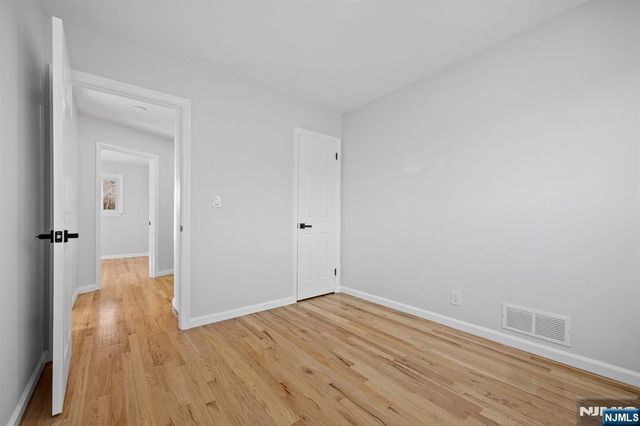 35 Eastern Parkway, Hillside, NJ 07205