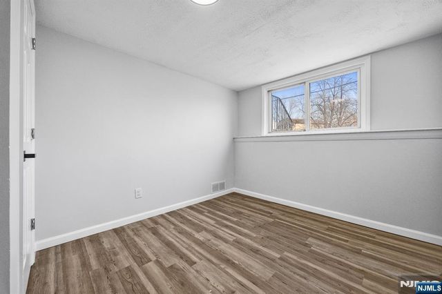 35 Eastern Parkway, Hillside, NJ 07205