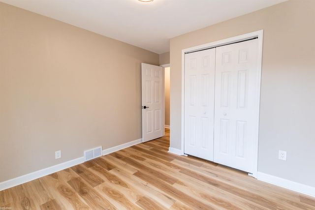 24509 Wood Street, St Clair Shores, MI 48080