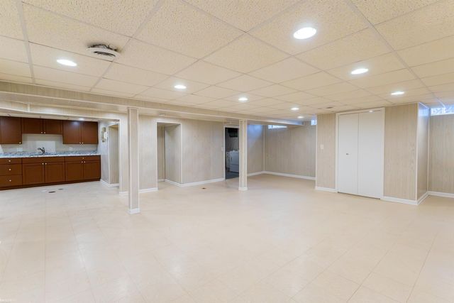 24509 Wood Street, St Clair Shores, MI 48080