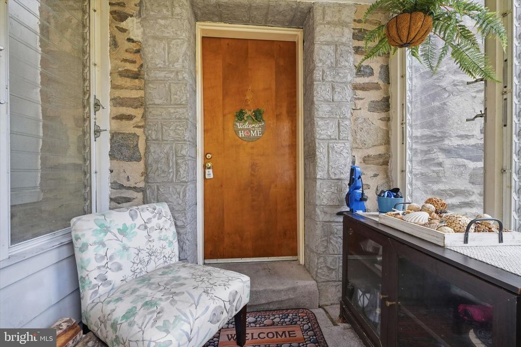 4012 PLUMSTEAD AVE, DREXEL HILL, PA 19026 — photo 4