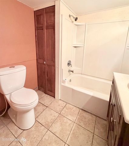 5501 N State Road, Richfield Twp, MI 48423