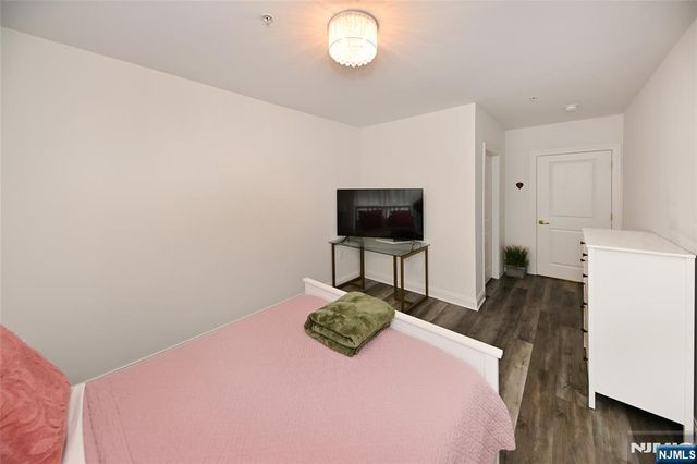 54 Polifly Road 304, Hackensack, NJ 07601