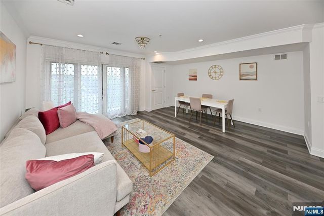54 Polifly Road 304, Hackensack, NJ 07601