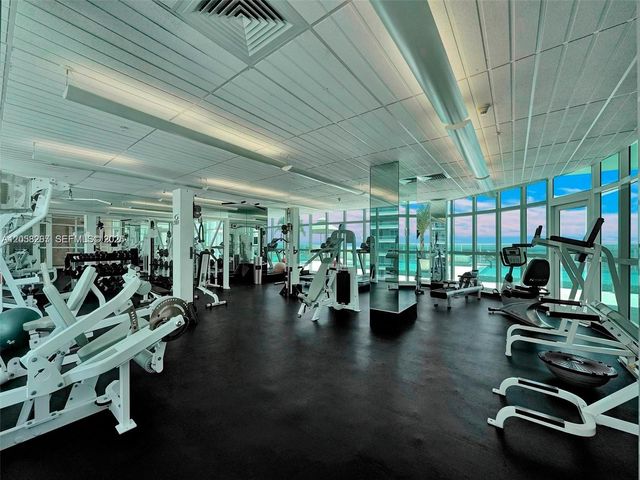 218 SE 14th Street 1203, Miami, FL 33131