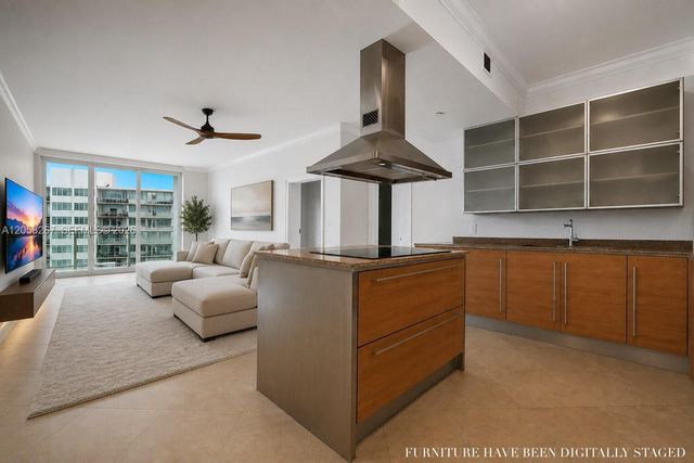218 SE 14th Street 1203, Miami, FL 33131