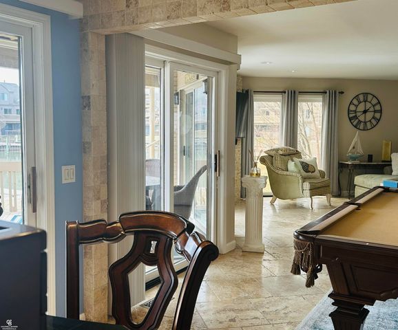 26301 Harbour Pointe Dr N Drive, Harrison Twp, MI 48045