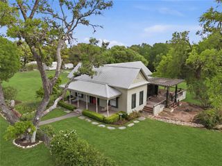 9030 Wolf Creek Road, Brenham, TX 77833