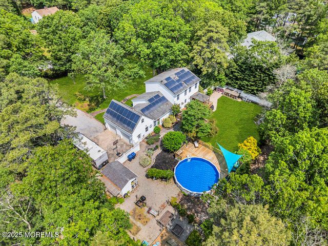 12 Stagecoach Drive, Little Egg Harbor, NJ 08087