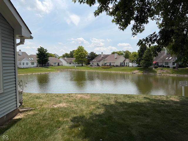 8117 Crook Drive N, Indianapolis, IN 46256