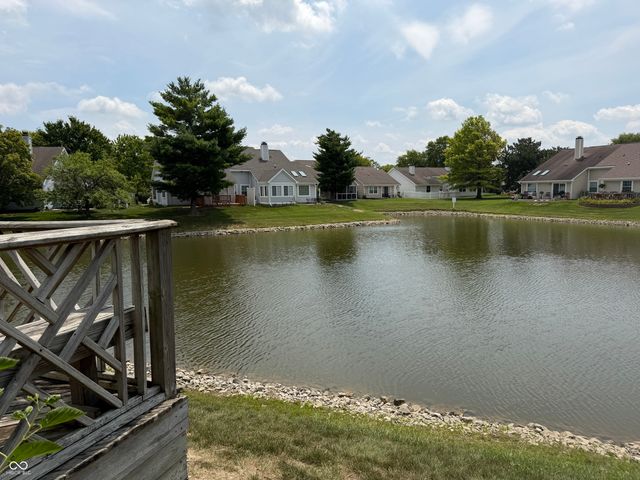8117 Crook Drive N, Indianapolis, IN 46256