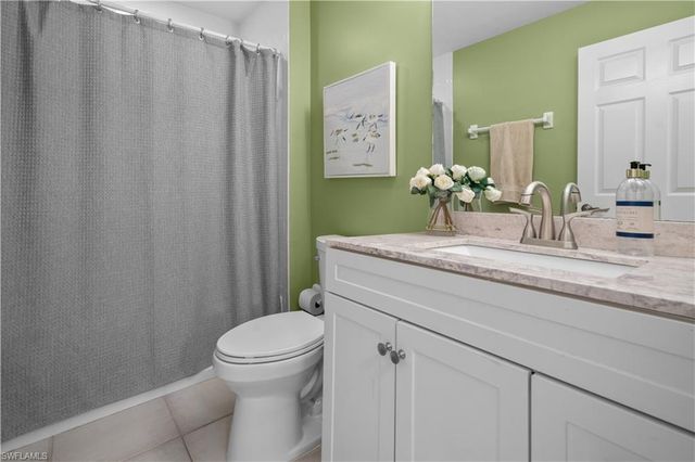 1072 Egrets Walk CIR # 104, Naples, FL 34108