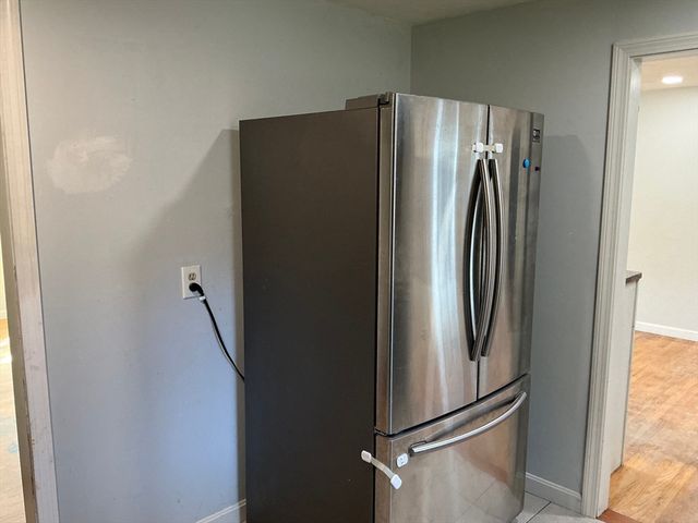 5 Candlewood Dr, Sandwich, MA 02563