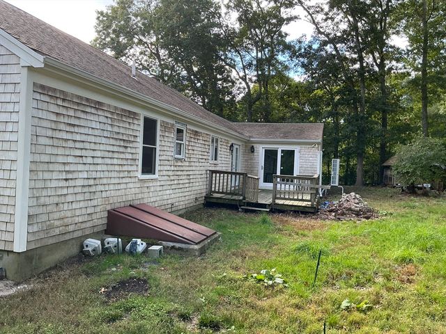 5 Candlewood Dr, Sandwich, MA 02563